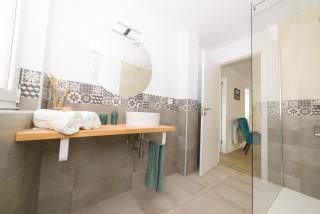 Apartamentos turísticos Praia de Seselle, terraza y jardín a un paso de la playa - Ares - 5