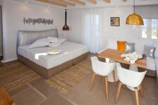 Golden Sun Hotel - Stelida - 3