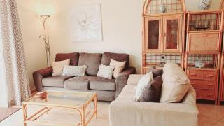 Beach Lover's Paradise: 3BR 2 min from the Sand - Quarteira - 3