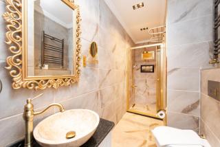 Begonville Corner - Istanbul - 8