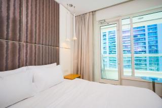 Alashrafia Saray- Splendid 1BR apartment in Canal Views - Dubai - 1