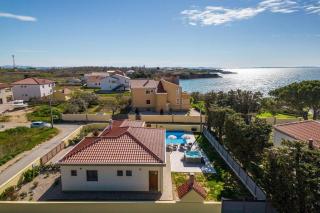 Villa Mattina, with heated pool and jacuzzi - Privlaka - 4