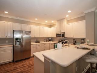 Belle Harbor 74W 3 Story-Townhouse steps to the beach - Clearwater Beach - 1