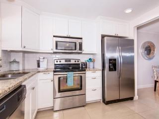 Harbour Light Towers 307 3rd Floor Beachfront 2 Bedroom Harbour Light Towers - Clearwater Beach - 7