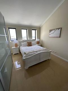 Seascape Beach House - Capel - 5