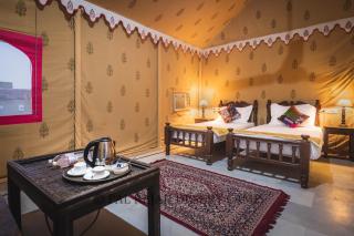 Pal Rajah Desert Camp - Kūri - 2