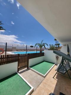 BEACH & POOL - 9
