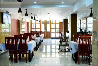 HOTEL JAAS CONTINENTAL - Edappāl - 1