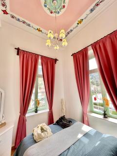 “Athenas” Neoclassic Harbour View Apartment - 4