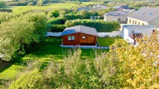 Wild Atlantic Way Cabin - 6
