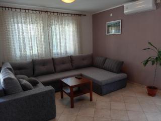 Apartmani Tomljenović - 9