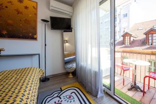 HIGHLAND Annecy Rent Lodge - Annecy - 1