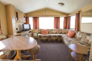 Lovely 6 Berth Caravan At Naze Marine Holiday Park In Essex Ref 17275C - 8