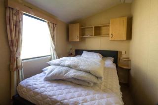 Lovely 6 Berth Caravan At Naze Marine Holiday Park In Essex Ref 17275C - 7