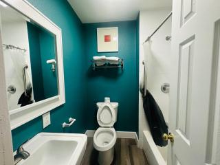 Casa Blanca Inn & Suites Whittier - Whittier - 3
