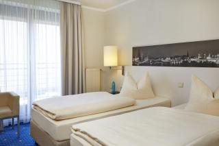 H4 Hotel Hamburg Bergedorf, Trademark Collection by Wyndham - Hamburg - 4