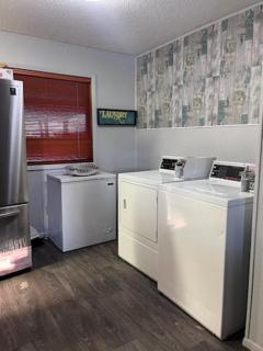Shaligohomes @ 4425 E 6th Ave - Anchorage - 3