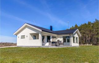 3 Bedroom Cozy Home In Gotlands Tofta - Tofta - 8