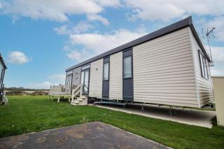 Modern 6 Berth Caravan At St Osyth Beach In Essex Ref 28002Sv - 6