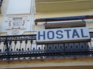 Hostel Central Zaragoza - Saragozza - 8