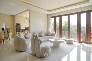 Morning Glory Mountain View Villa 4 bedrooms with a private swimming pool - Bandung - 0