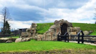 Osada Jaworzyny - Domek Hobbita z jaskinią SPA - 8