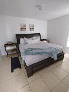 Home from Home 5 bedroom villa - Davenport - 0