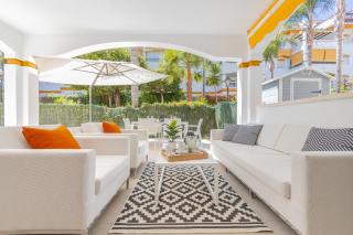 Marbella 2 Bedrooms Terrace - Pool & Parking - 8