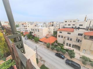Khalda Rooftop Apt. - Amman - 2