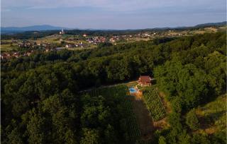 Beautiful Home In Kraljev Vrh With Wifi - Kraljev Vrh - 8