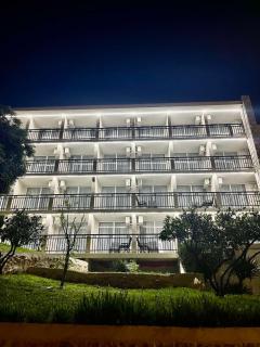 Hotel Villa Garden Ulcinj-Ulqin - 3