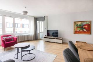 2BR Bright Kadıköy Apartment & AC in Every Room - 9