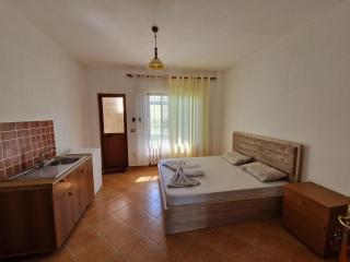 Guest House "Pisha" - 1