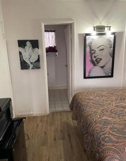 Almara Inn - 1