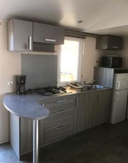 Mobile Home tout confort climatisé 4 à 6 personnes Camping Les Salins de la Gardiole ancien camping de L'Europe à Vic La Gardiole - Vic-la-Gardiole - 5