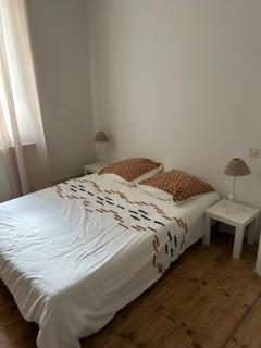 Maison mitoyenne dans quartier calme - Saleich - 3