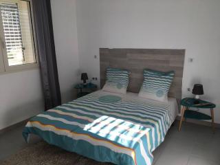 F2 REZ DE VILLA ENTRE MER ET MONTAGNE - 1