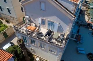 Seafront Apartment Duo - Vis - 9