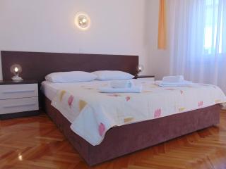 Apartmani obitelji Lemac - Primošten - 3