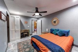 Private Hot Tub3bd2ba 2 Miles To Sa River Walk - San Antonio - 8