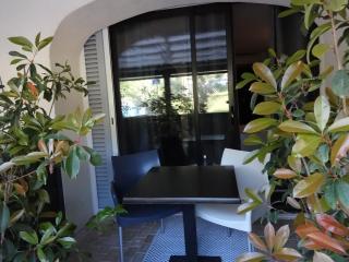 Hotel B Lodge - 2
