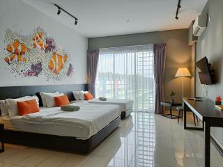 Owl Nest Suite' at aeropod sovo - Kota Kinabalu - 4