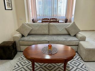 Beachside Family Nest Apt, Spacious & Cozy - by BETA Premium - Golem - 3