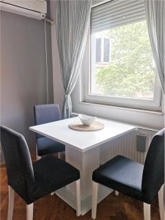 Center Apartment Iva - 8