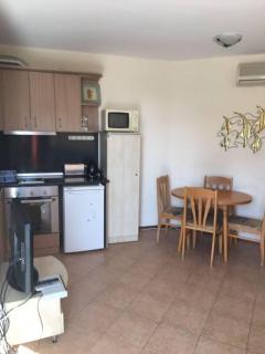 3 Bedroom Apt with Pool Views at Arcadia Complex - Sunny Beach - 3