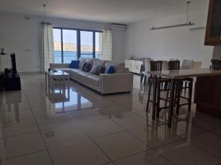 Seafront apartment at Waters' Edge - St Paul's Bay - 1