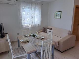 Apartments Fran I - Baška - 4