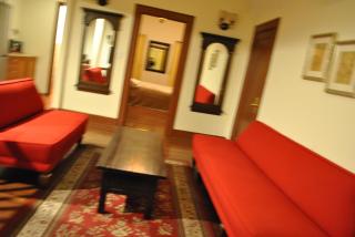 EWR AIRPORT Multilevel Guest House Room with 2-3 Beds - Newark - 1