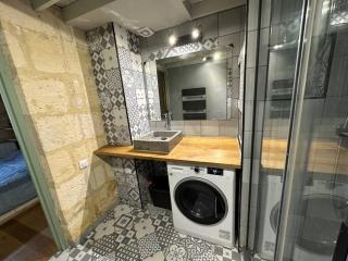 JUNGLE HOME BORDEAUX HYPER CENTER - 8