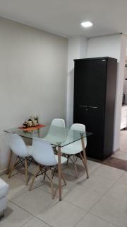 Departamento frente al shopping con patio - 7